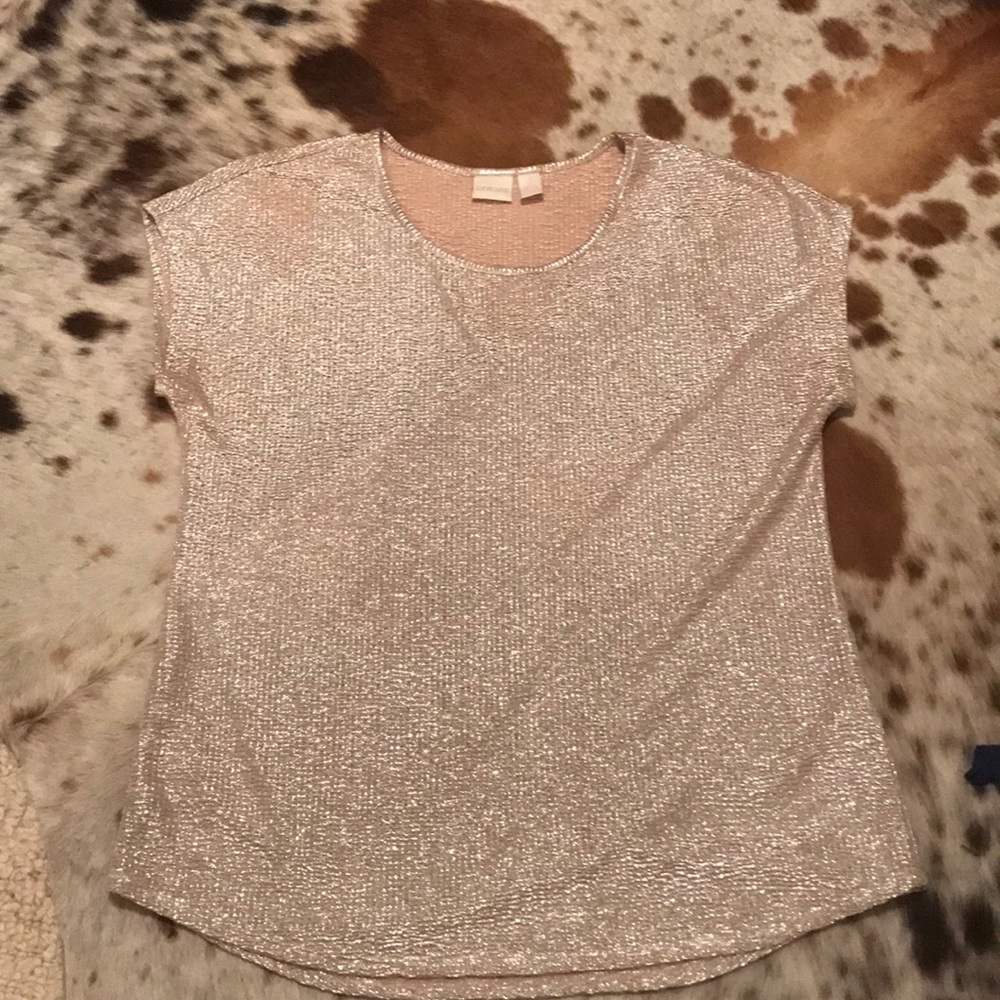 Chico’s Light Gold top 💥🎉🍾